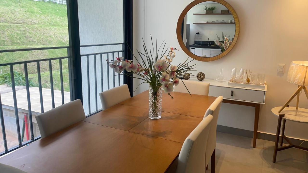 Requinte E Conforto Em Belissimo Triplex A 400m Do Capivari - By Hostyn Apartamento *