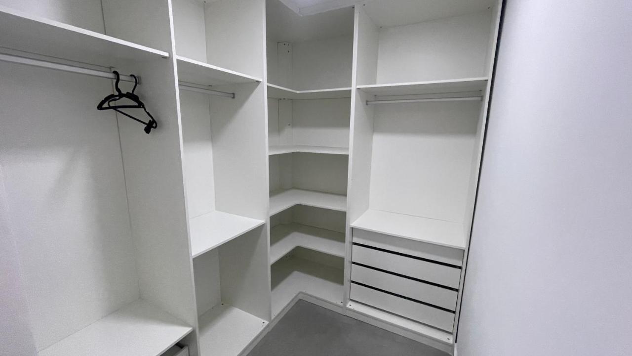 Requinte E Conforto Em Belissimo Triplex A 400m Do Capivari - By Hostyn *